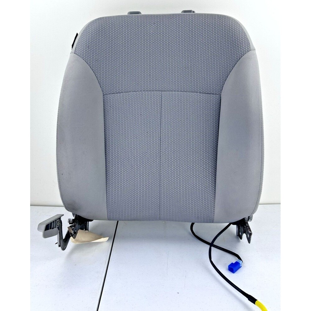 2009-2014 SUBARU FORESTER FRONT RH PASSANGER UPPER SEAT CUSHION GRAY W/HEAT OEM